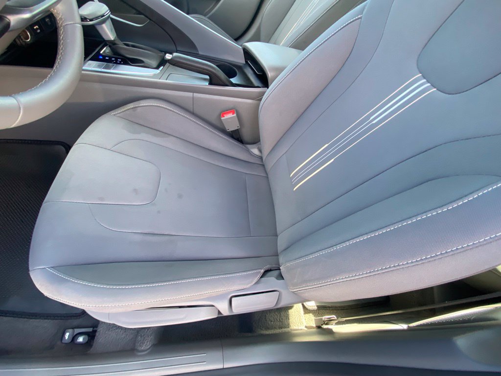 Used 2026 Hyundai Elantra Sport FWD image 23