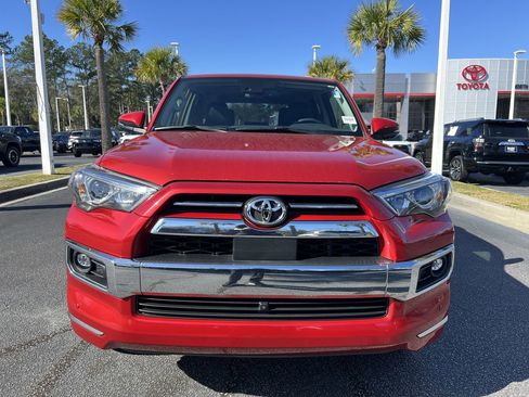 Used 2022 Toyota 4Runner Limited image 3