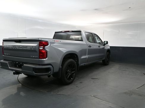 Used 2023 Chevrolet Silverado 1500 Custom AWD/4WD image 5