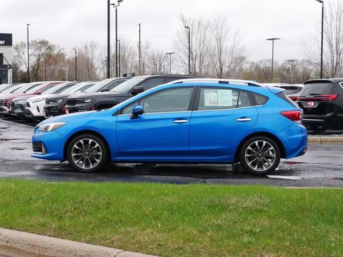 Used 2023 Subaru Impreza 2.0i Limited w/ Popular Package #2 AWD/4WD image 30