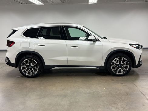 Certified 2026 BMW X1 xDrive28i AWD/4WD image 7