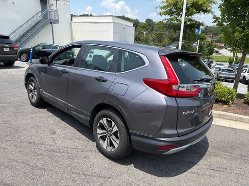 Used 2019 Honda CR-V LX image 9