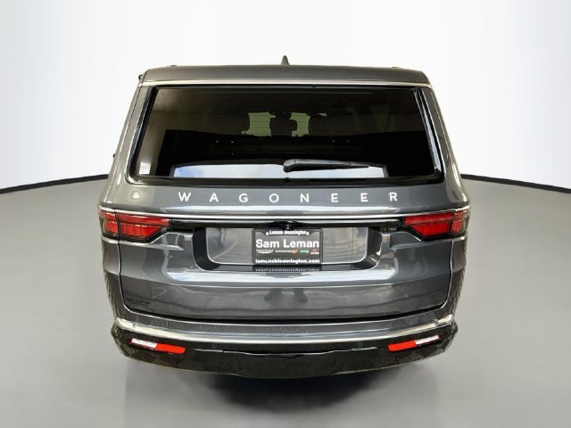 Used 2023 Jeep Wagoneer L 2WD w/ Premium Group I image 6