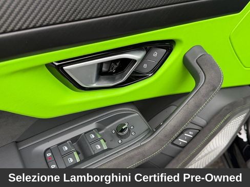 Used 2024 Lamborghini Urus S AWD/4WD image 22