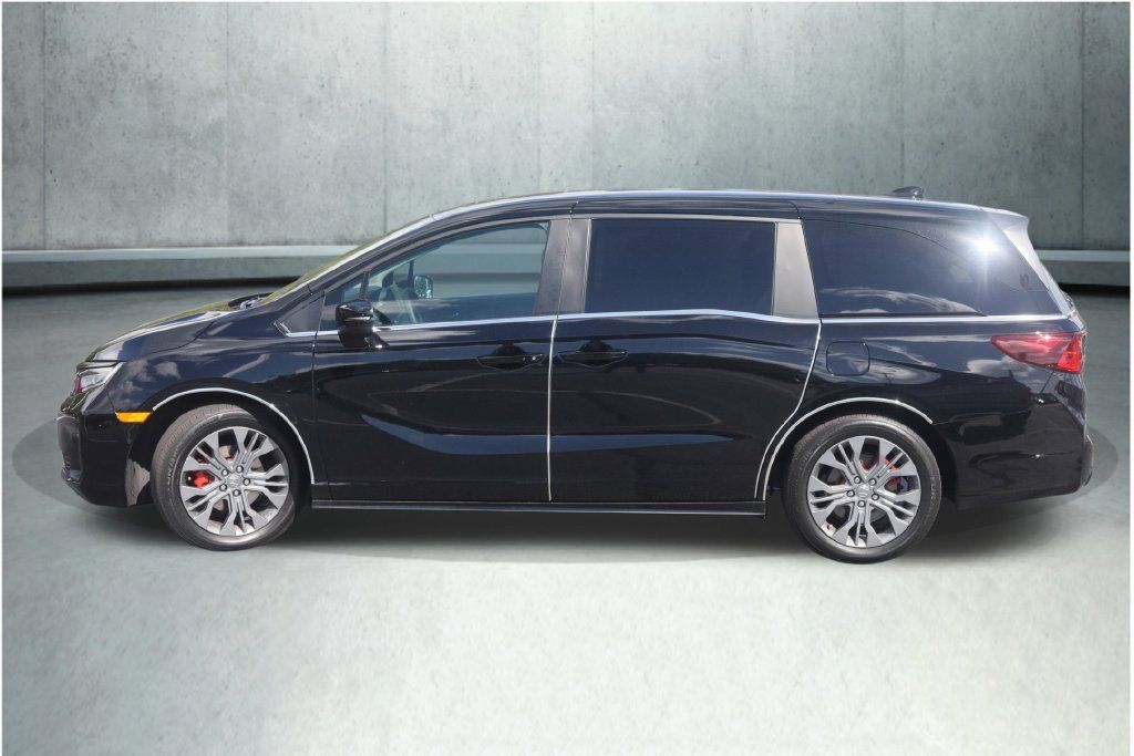 Used 2026 Honda Odyssey Touring image 18
