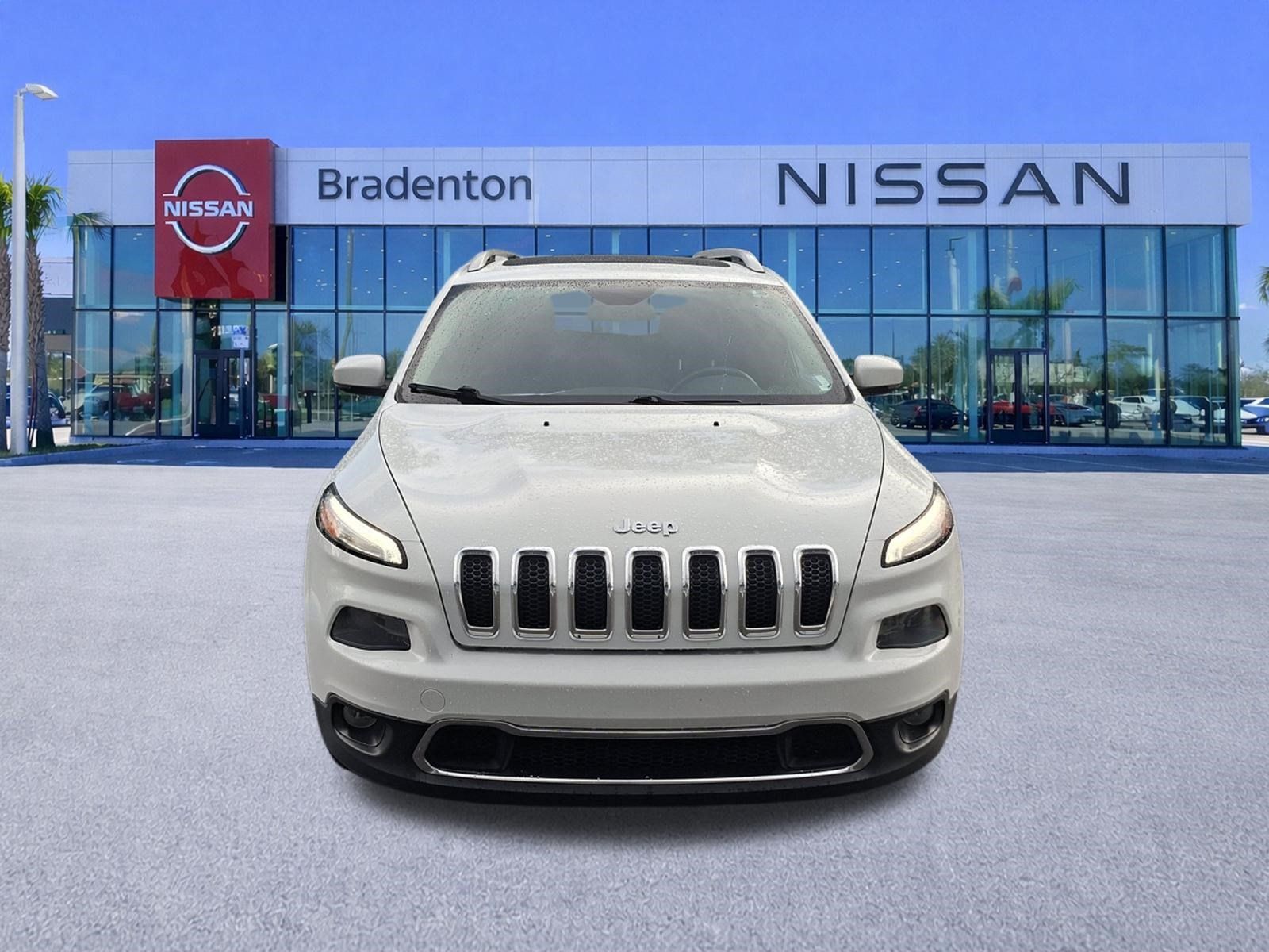 Used 2014 Jeep Cherokee Limited FWD image 2