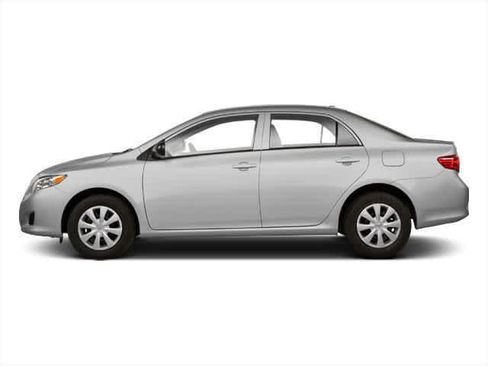 Used 2010 Toyota Corolla S FWD image 3