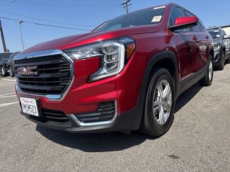 Certified 2024 GMC Terrain SLE image 1
