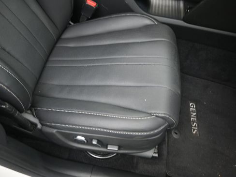 Used 2024 Genesis GV80 3.5T image 12