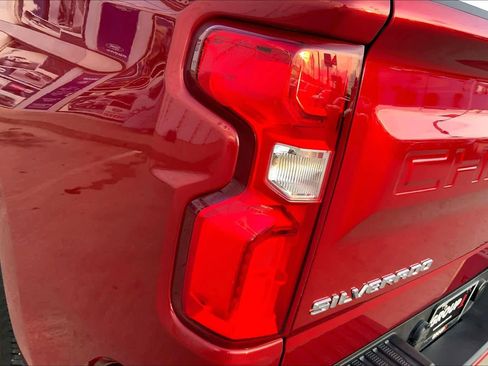 Used 2021 Chevrolet Silverado 1500 RST w/ Bed Protection Package RWD image 27