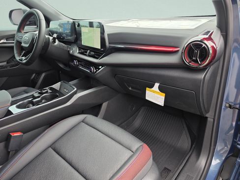New 2026 Chevrolet Equinox RS w/ Convenience Package III FWD image 15