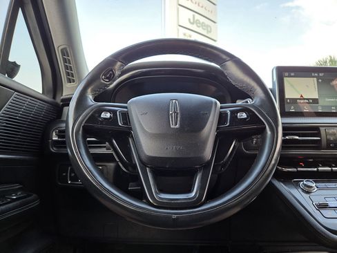 Used 2022 Lincoln Corsair FWD w/ Premium Package image 47