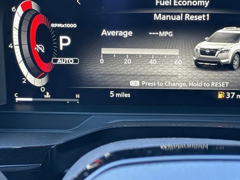 New 2026 Nissan Pathfinder SL image 23