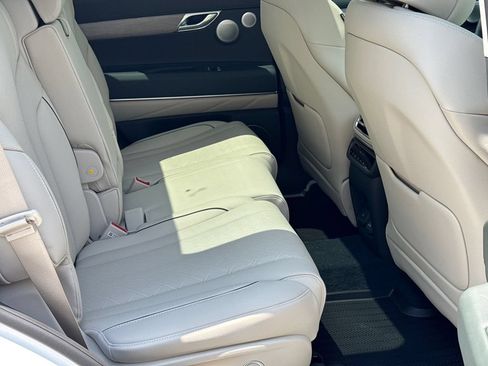 New 2026 Genesis GV80 2.5T Prestige AWD/4WD image 17