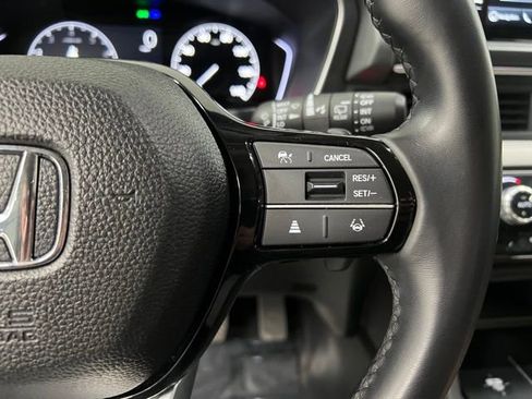 Used 2025 Honda Pilot Touring image 25