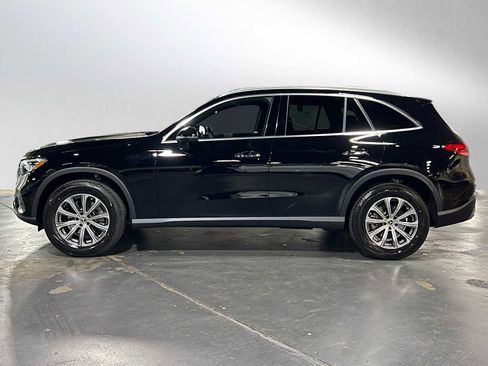 New 2025 Mercedes-Benz GLC 300 4MATIC image 5