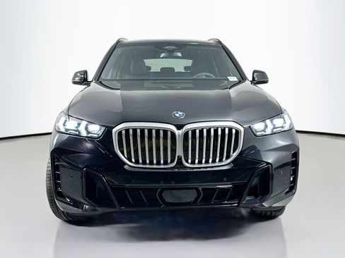 New 2026 BMW X5 xDrive40i w/ M Sport Package image 2