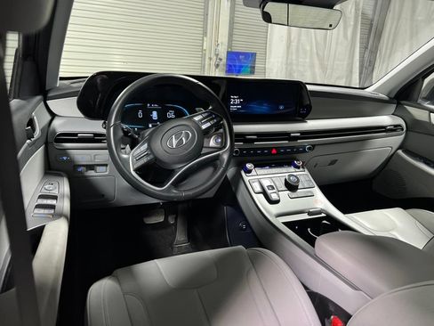 Used 2025 Hyundai Palisade SEL FWD image 18