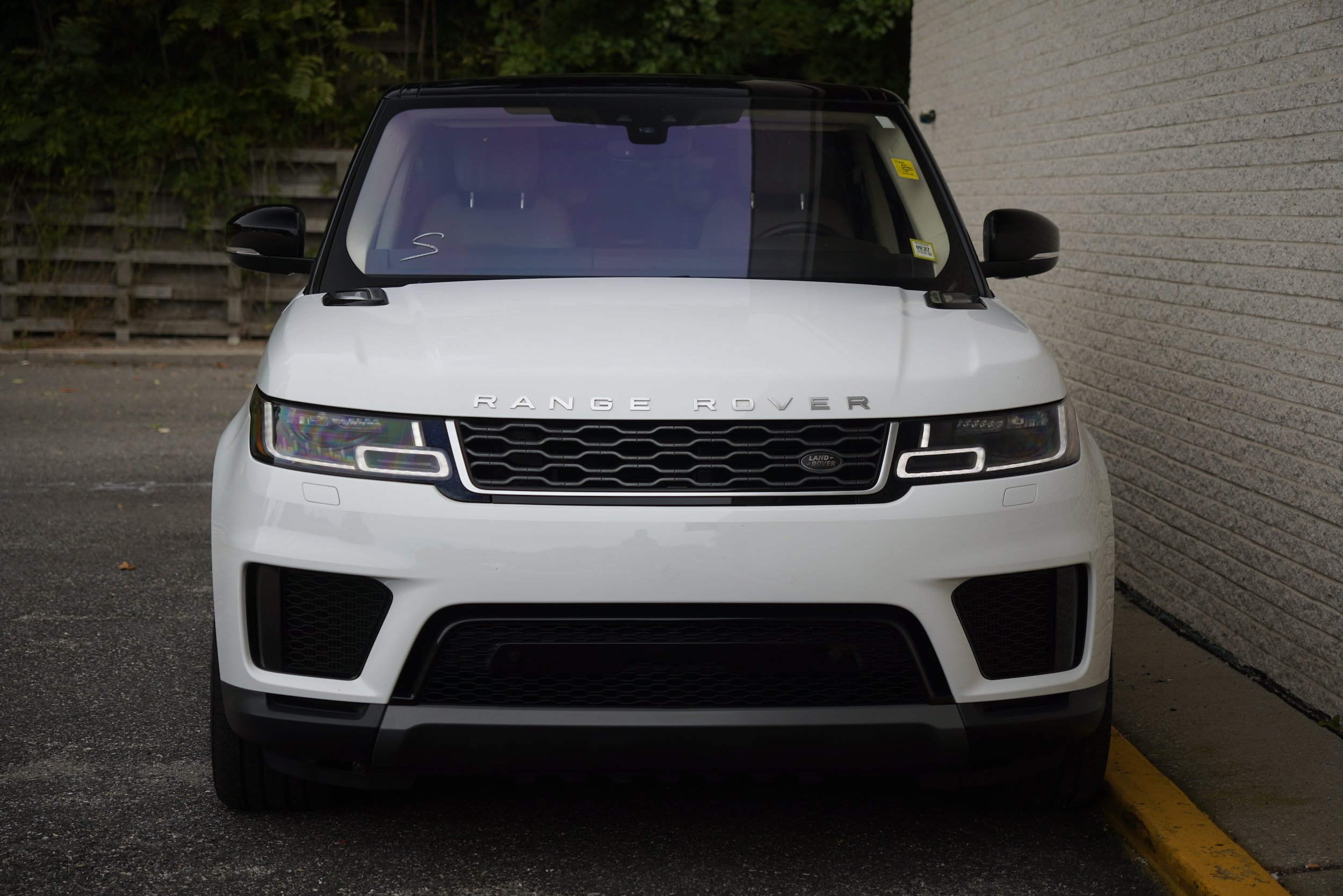 Used 2021 Land Rover Range Rover Sport SE AWD/4WD image 11