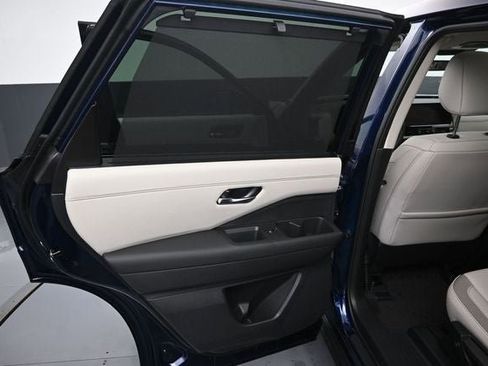 New 2026 Nissan Pathfinder SL w/ SL Premium Package AWD/4WD image 29