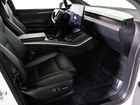 Used 2023 Tesla Model X AWD/4WD image 39