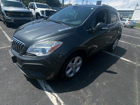 Used 2016 Buick Encore FWD image 1