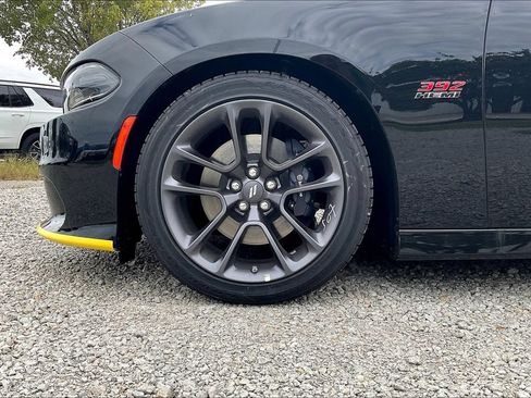 Used 2023 Dodge Charger Scat Pack RWD image 4