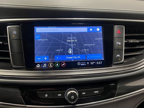 Used 2024 Buick Enclave Premium image 48