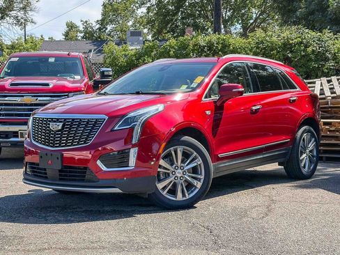 Used 2023 Cadillac XT5 Premium Luxury w/ Platinum Package FWD image 1