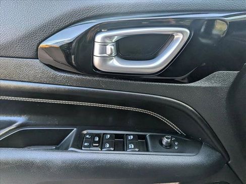 Used 2022 Jeep Compass Altitude image 14