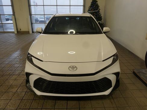 Certified 2025 Toyota Camry SE image 13