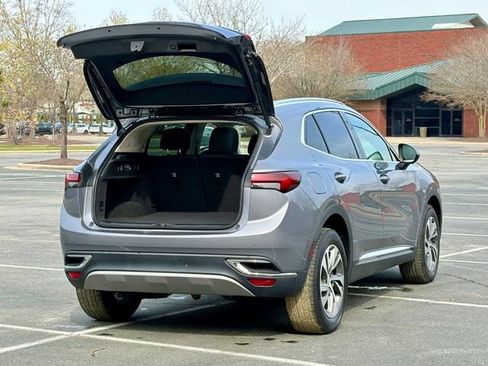 Used 2021 Buick Envision Essence w/ Technology Package I image 18