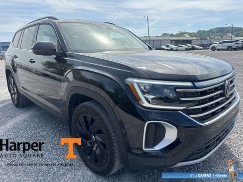 Used 2024 Volkswagen Atlas SE image 7