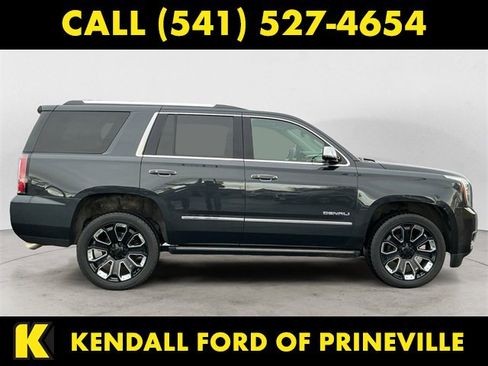 Used 2020 GMC Yukon Denali image 6