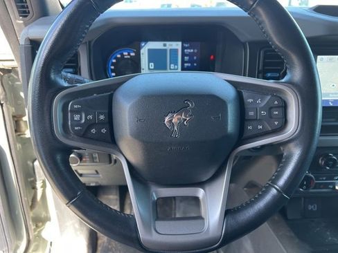 Used 2022 Ford Bronco Black Diamond AWD/4WD image 22