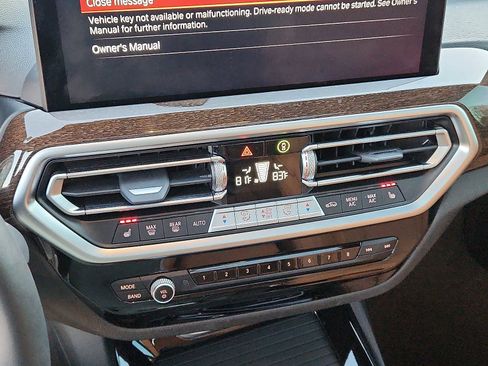 Certified 2024 BMW X3 xDrive30i w/ Premium Package image 15