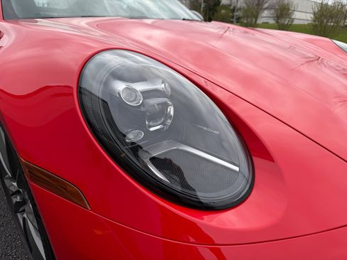 Used 2024 Porsche 911 Carrera T image 10