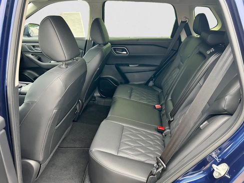 New 2026 Nissan Rogue Platinum AWD/4WD image 10