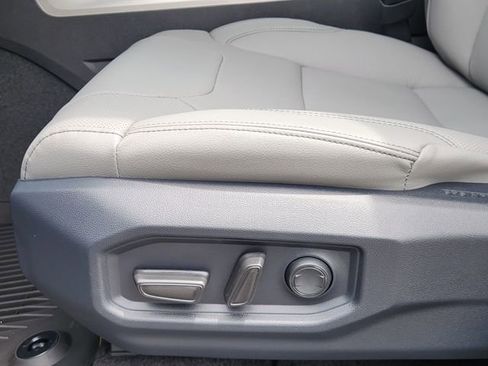 New 2026 Toyota Tundra SR5 AWD/4WD image 22