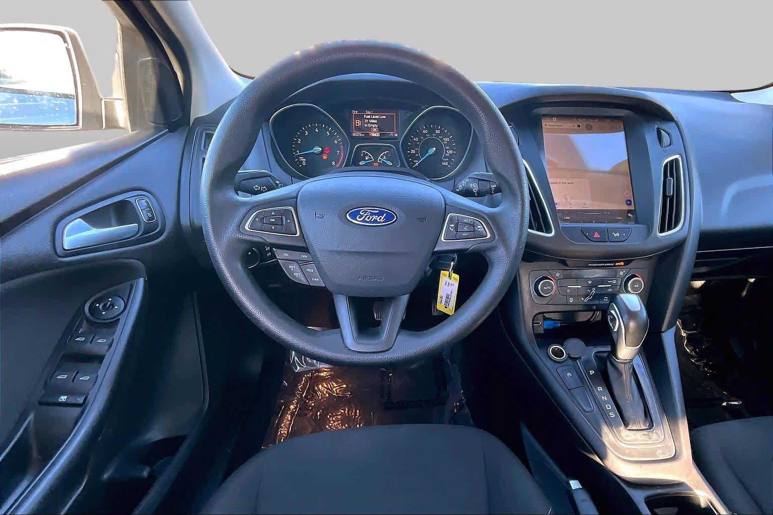 Used 2016 Ford Focus SE FWD image 5