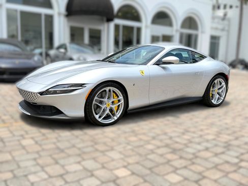 Used 2022 Ferrari Roma RWD image 1
