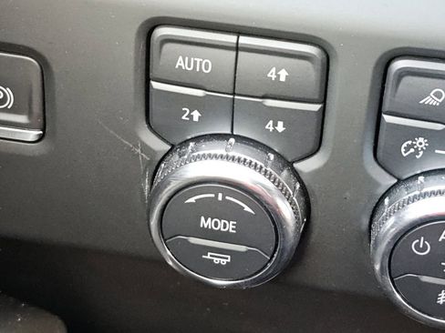 Used 2022 GMC Sierra 1500 Denali w/ Denali Reserve Package image 13