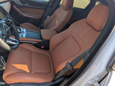 New 2026 Jaguar F-PACE R-Dynamic S image 20