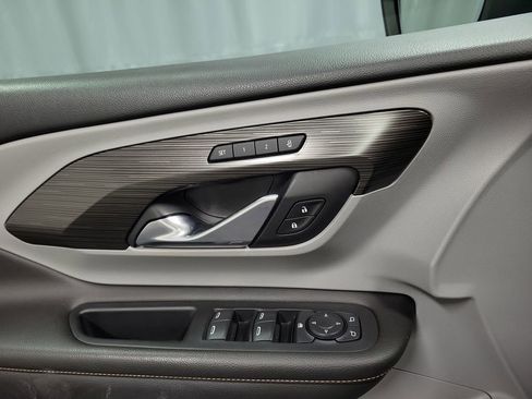 Used 2021 GMC Terrain SLT w/ Infotainment Package II image 20