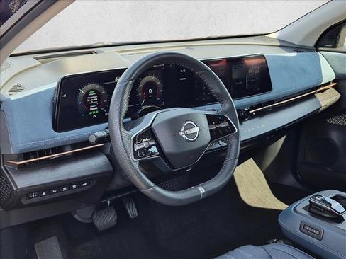 Used 2024 Nissan Ariya AWD image 10