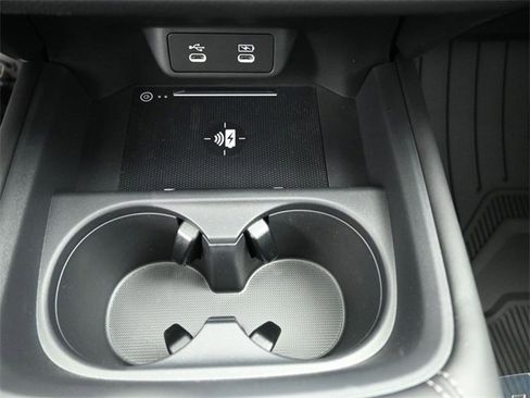 New 2026 Honda HR-V EX-L image 3