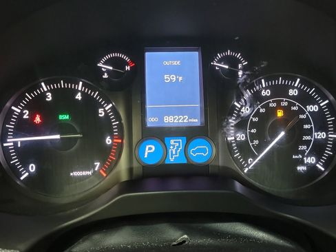 Used 2018 Lexus GX 460 image 18