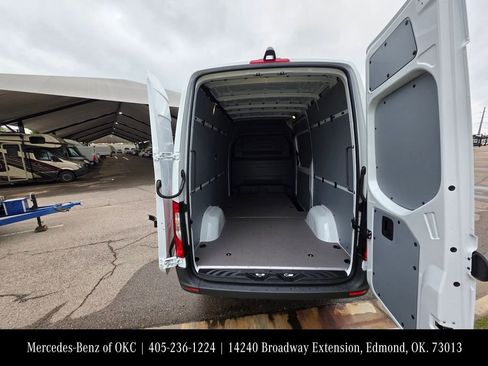 New 2026 Mercedes-Benz Sprinter 2500 image 5