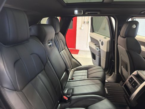 Used 2016 Land Rover Range Rover Sport Supercharged image 26
