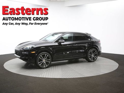 Used 2024 Porsche Cayenne Coupe w/ Premium Package Plus image 58